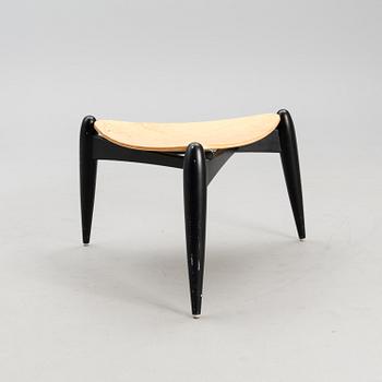 ILMARI TAPIOVAARA, TALE-JAKKARA. Etiketti Tapiovaara design, made in Finland. Suunniteltu 1953.