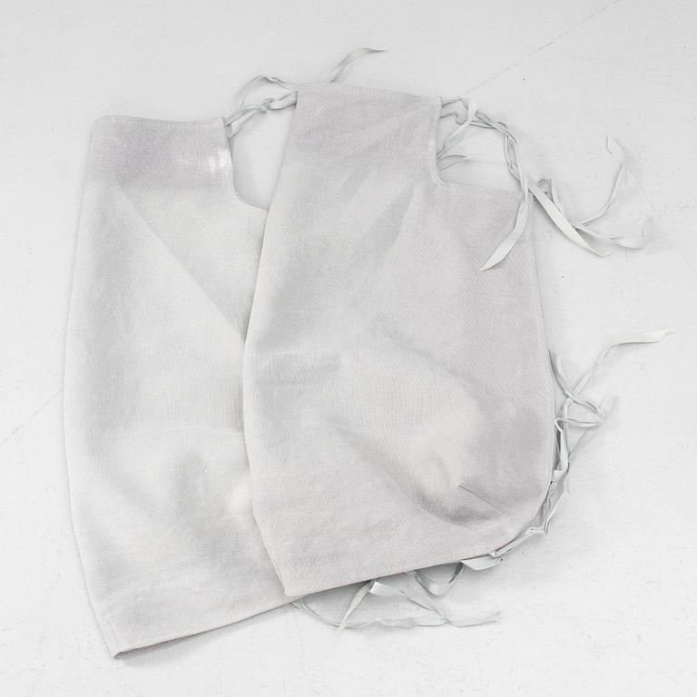 A pair of Gustavian chairs, late 18th century.