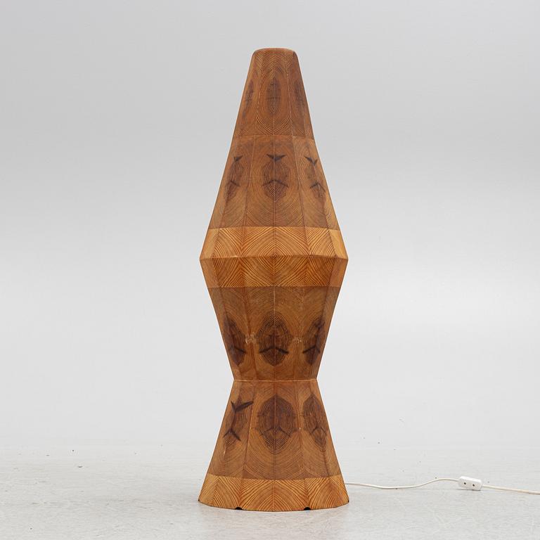 Floor lamp, pine, 1970s-80s.