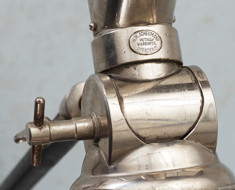 HÅRTORK, W. M. Ackermann, 1930-tal.