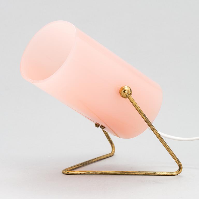 Pöytävalaisin/ seinävalaisin, Korumo,