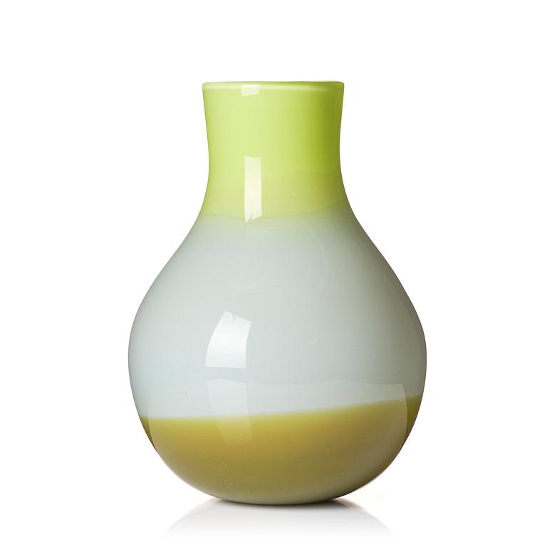 Gunnel Sahlin, urna, glas, Pilchuck Glass School, Seattle, 1995, blåst av Dante Marioni.