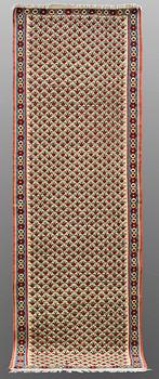 A runner Kelim Senneh 266 x 85 cm.