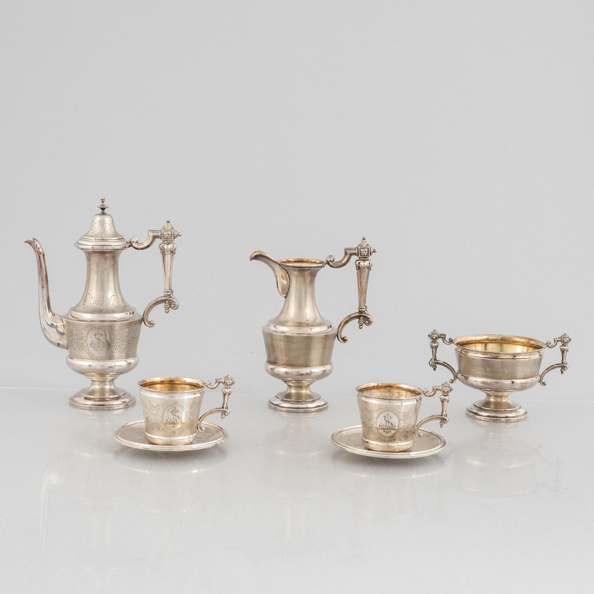An Austro-Hungarian silver coffee service, Vienna 1867-1922 (5 pieces).