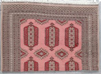 MATTA, Kashmir. ca 255 x 180 cm.