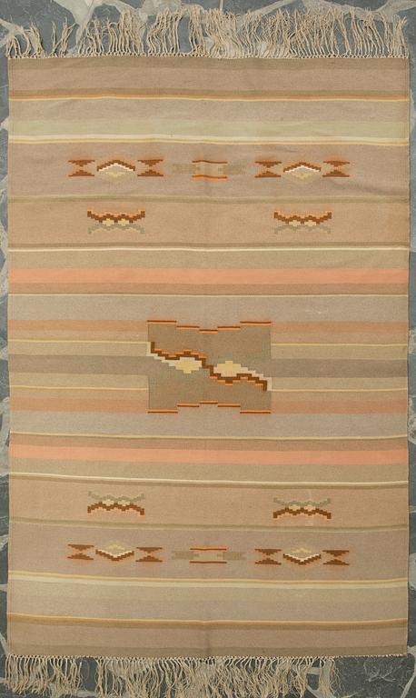 MATTO, funkkis, Suomi 1930-luku. Noin 300 x 195 cm.