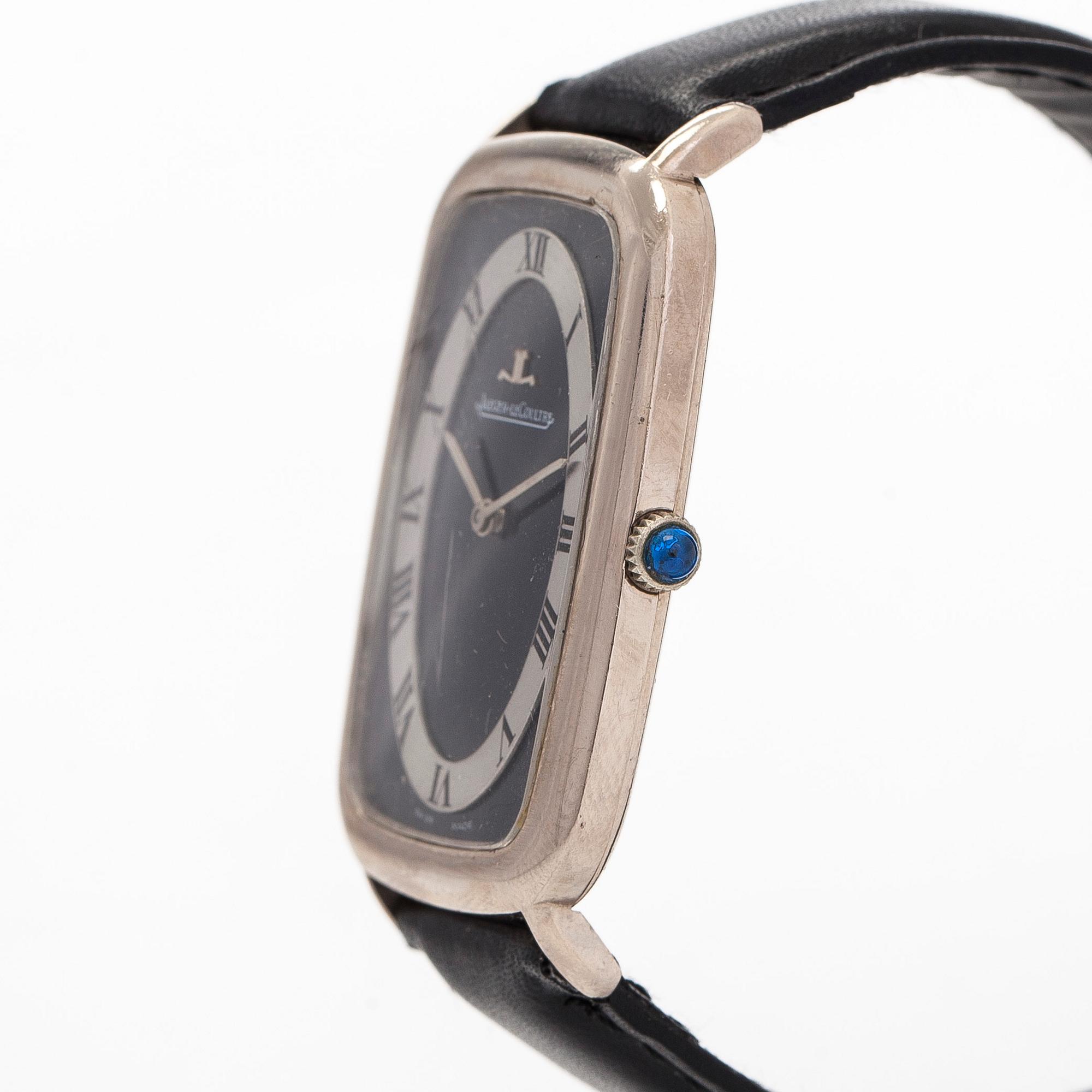 Jaeger-LeCoultre, armbandsur, 28,5 x 38,5 mm.