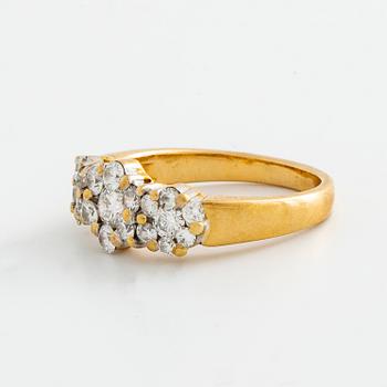 RING 18K gold and whitegold brilliant-cut diamonds approx 0,70 ct in total.