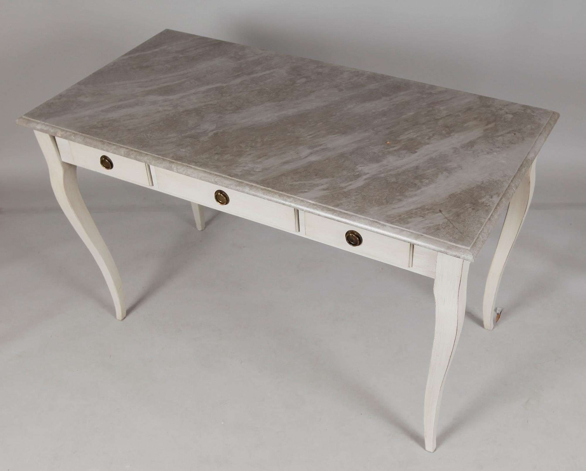 SKRIVBORD, rokokostil, 1900-talets andra hälft.