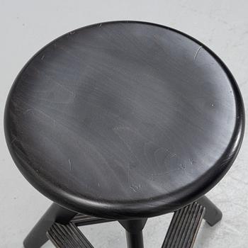 Konstantin Grcic, pallar, ett par, "Tom & Jerry, The Wild Bunch stool", Magis, formgiven 2012.