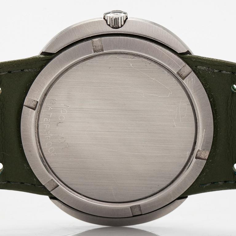 Omega, Genève, Dynamic, wristwatch, 41.5 x 36.5 mm.