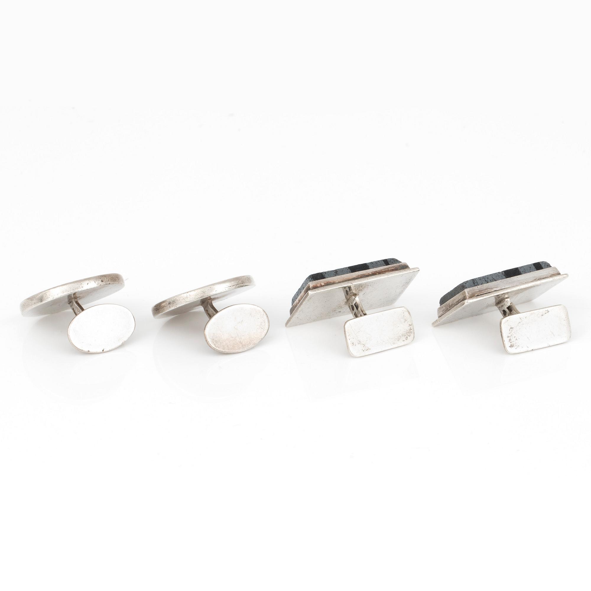 MANSCHETTKNAPPAR, 2 par, silver, bland annat Claes Giertta, Stockholm 1965-1966. Vikt ca 62 gram.