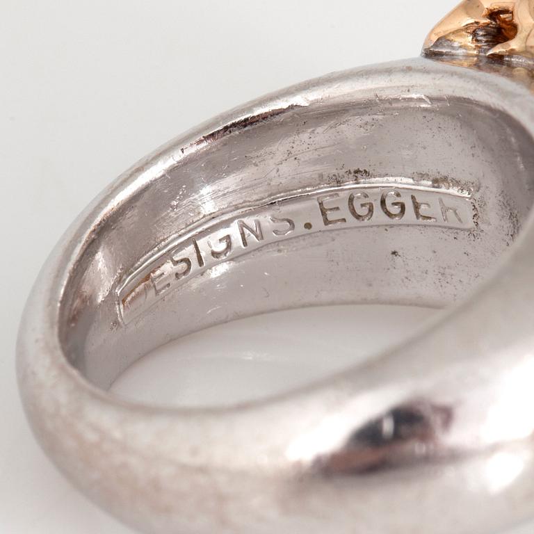 RING, design Siegfried Egger, med briljantslipade diamanter.