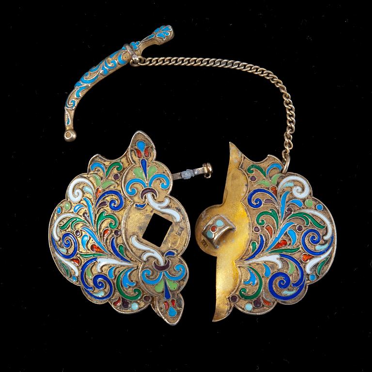 BROOCH, cloisonné enamel.