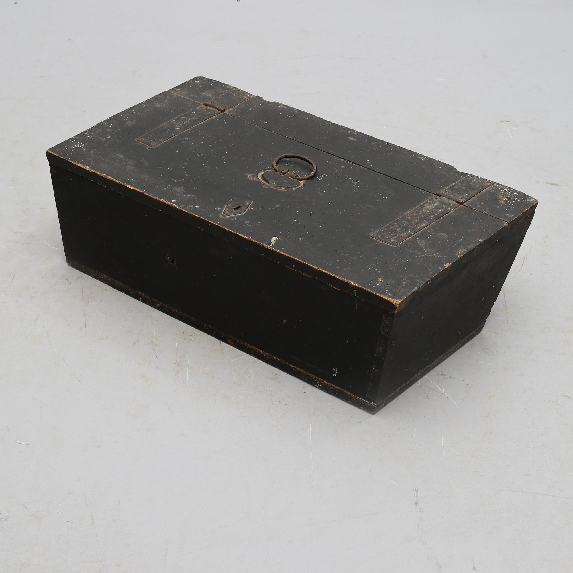 KOFFERT, 1800-tal.