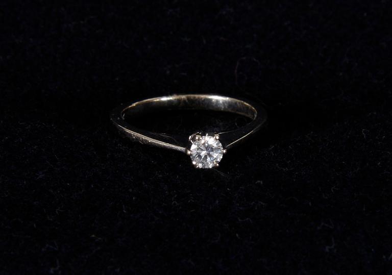 PRINCESS RING, vitguld, 18K, diamant ca 0,17ct.