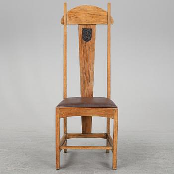 An oak art noveau chair from around year 1900.