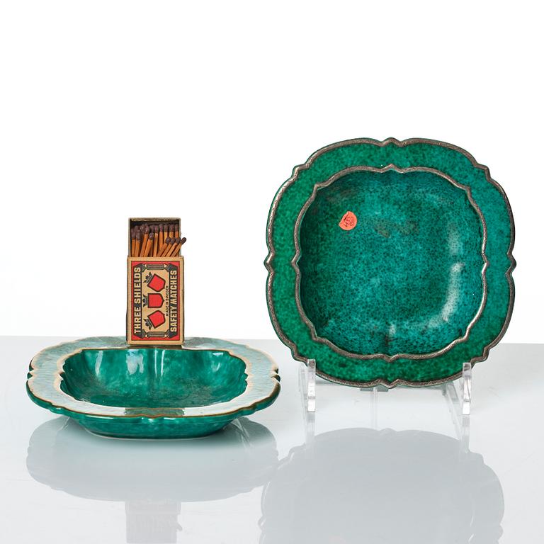 Wilhelm Kåge, a collection of ceramic, mostly "Argenta", 49 pieces, Gustavsberg, Sweden, 1930's-60's.