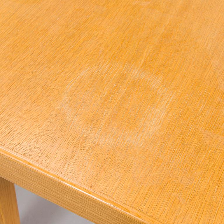 Carl Gustaf Hiort af Ornäs, ruokapöytä, "Näyttely Senior", HMN Huonekalu Mikko Nupponen 1950-luku.