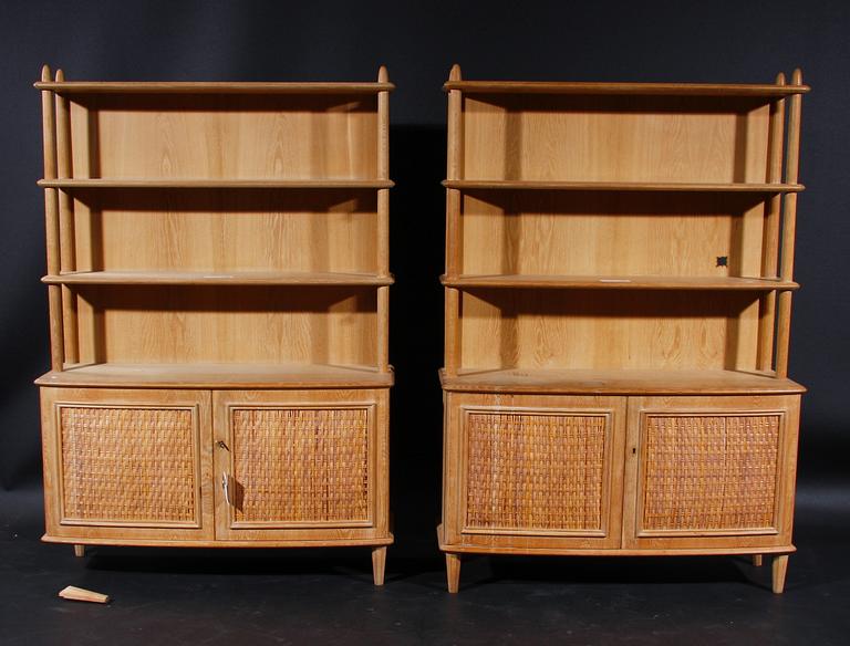 BOKHYLLOR, märkta SMF, Svenska Möbelfabriken Bodafors. 1960-tal.