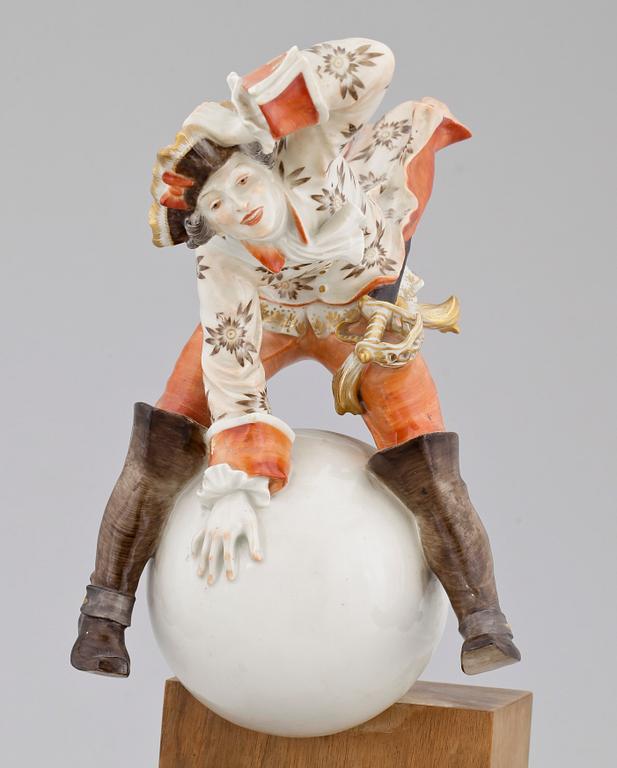 FIGURIN, porslin, Meissen. Sign A. Struck samt blindstämpel, Weifs. 1900-talest början.