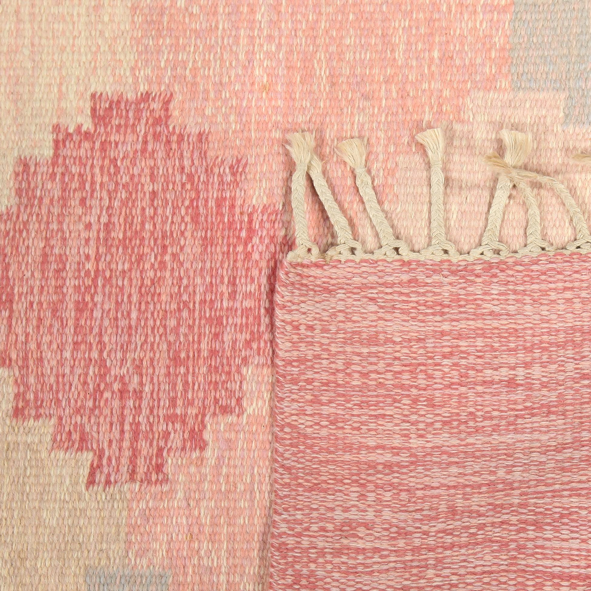 MATTA, rölakan, Ingegerd Silow, signeras IS 230 x 169 cm.