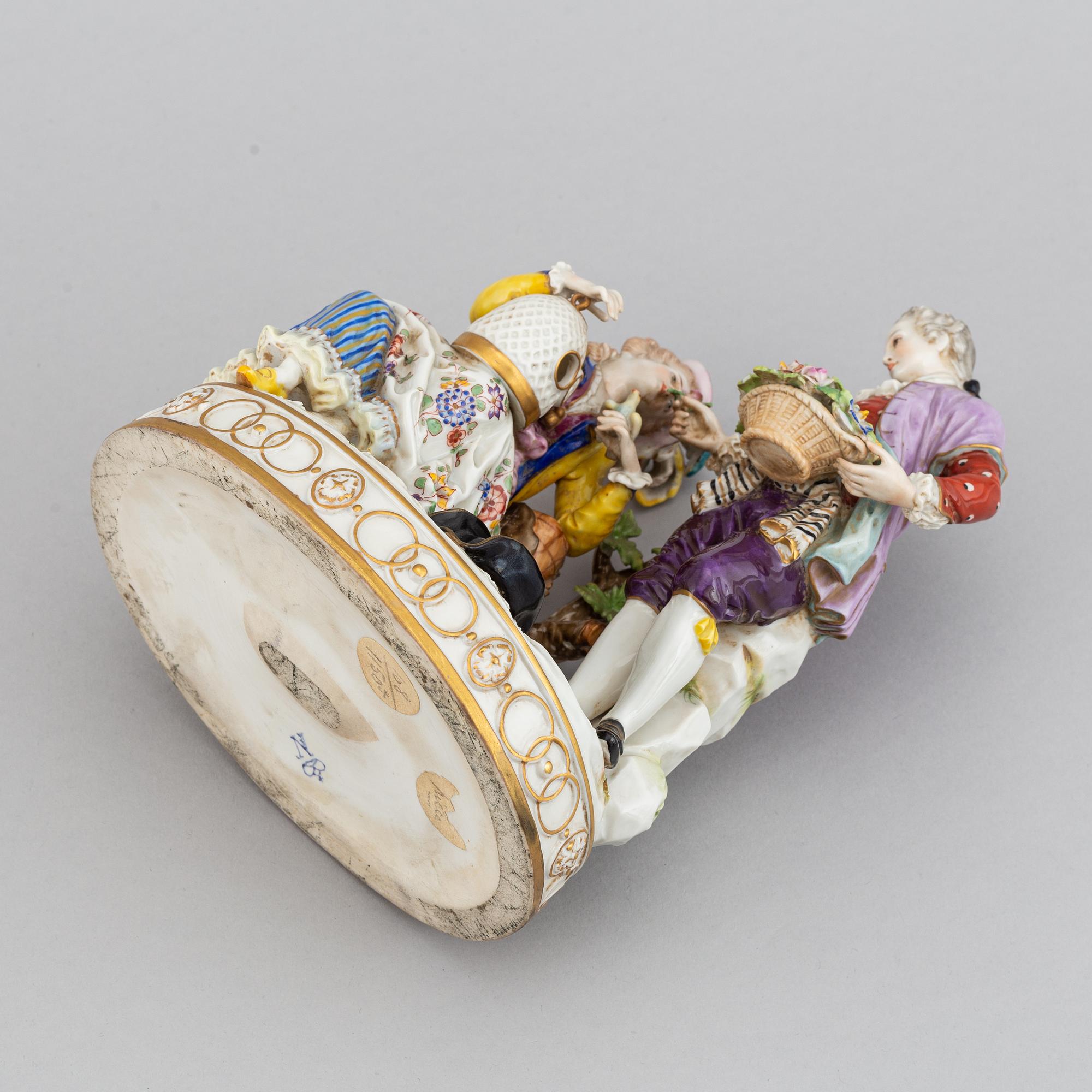 A porcelain figurine, Naples style mark, first half of the 20th century.