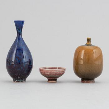 Berndt Friberg, two stoneware miniature vases and a bowl, Gustavsbergs studio, mid 20th Century.