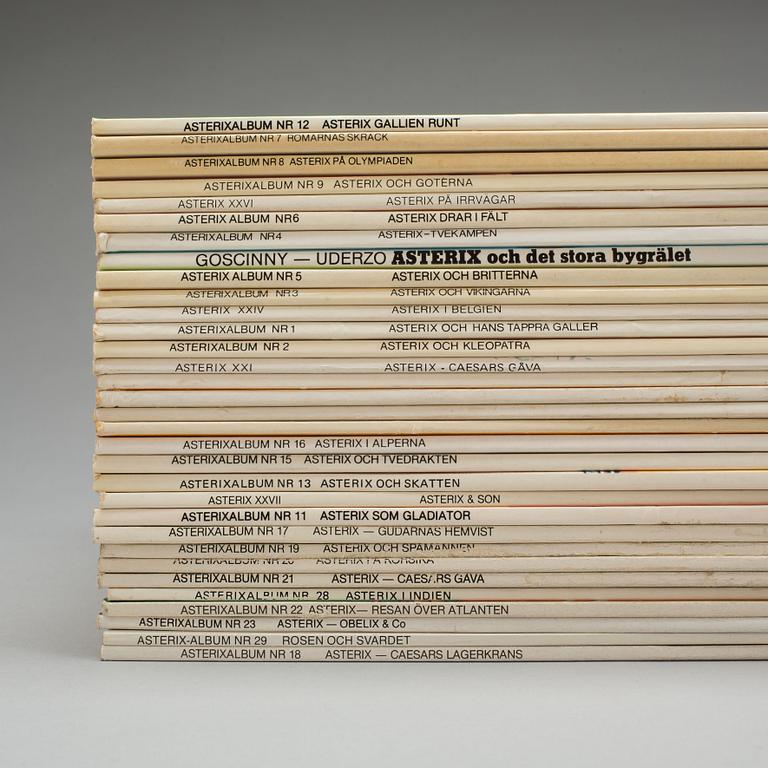 SERIETIDNINGAR, 32 st, Asterix.