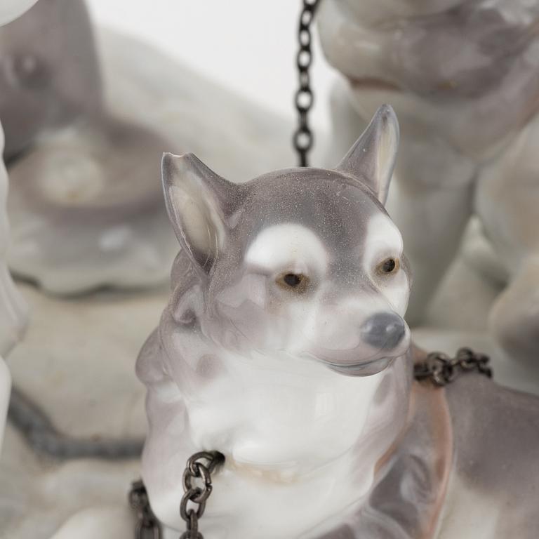 Salvador Debón, a porcelain figurine group, Lladró, Spain, 1990.