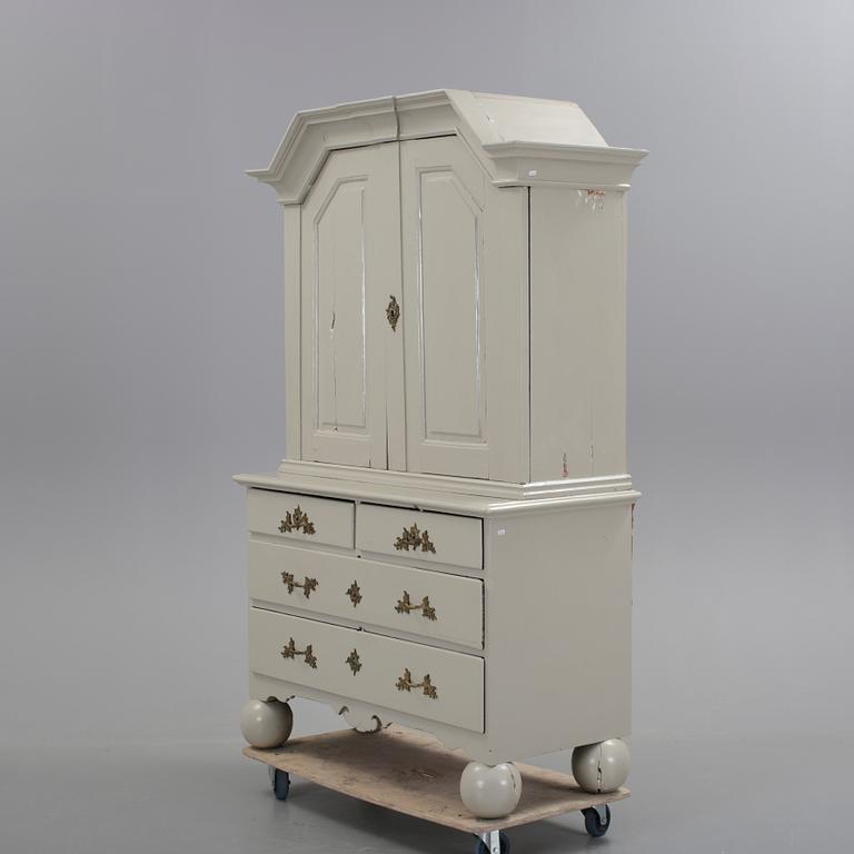 SKÅP, senbarock 1700-tal.