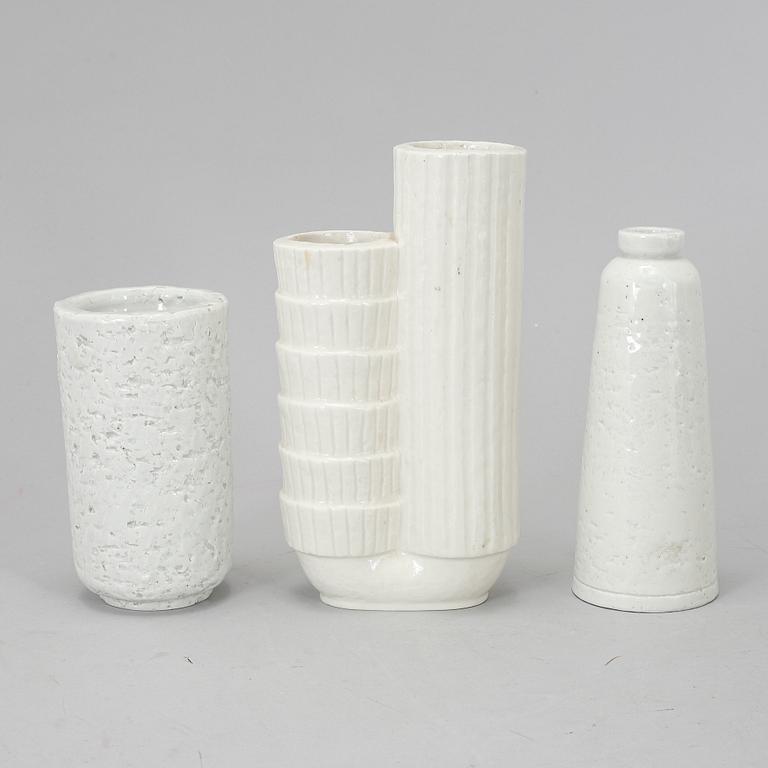 GUNNAR NYLUND, a set of three chamotte vases, Rörstrand.