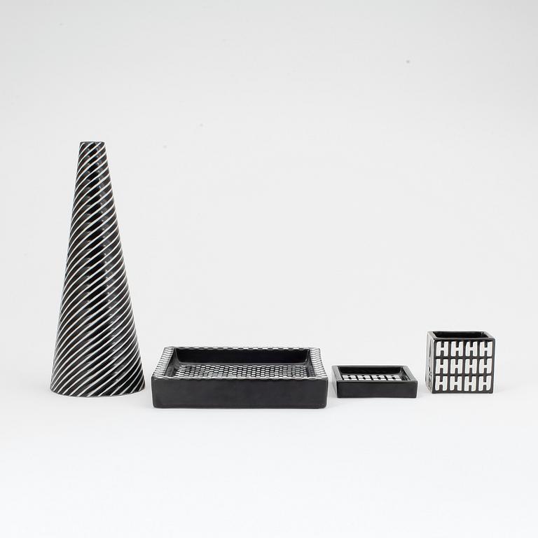 PARTI STENGODS, 4 delar, "Domino", Stig Lindberg, Gustavsberg.