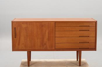 SIDEBOARD, "Lyon",  Nils Jonsson, Troeds.