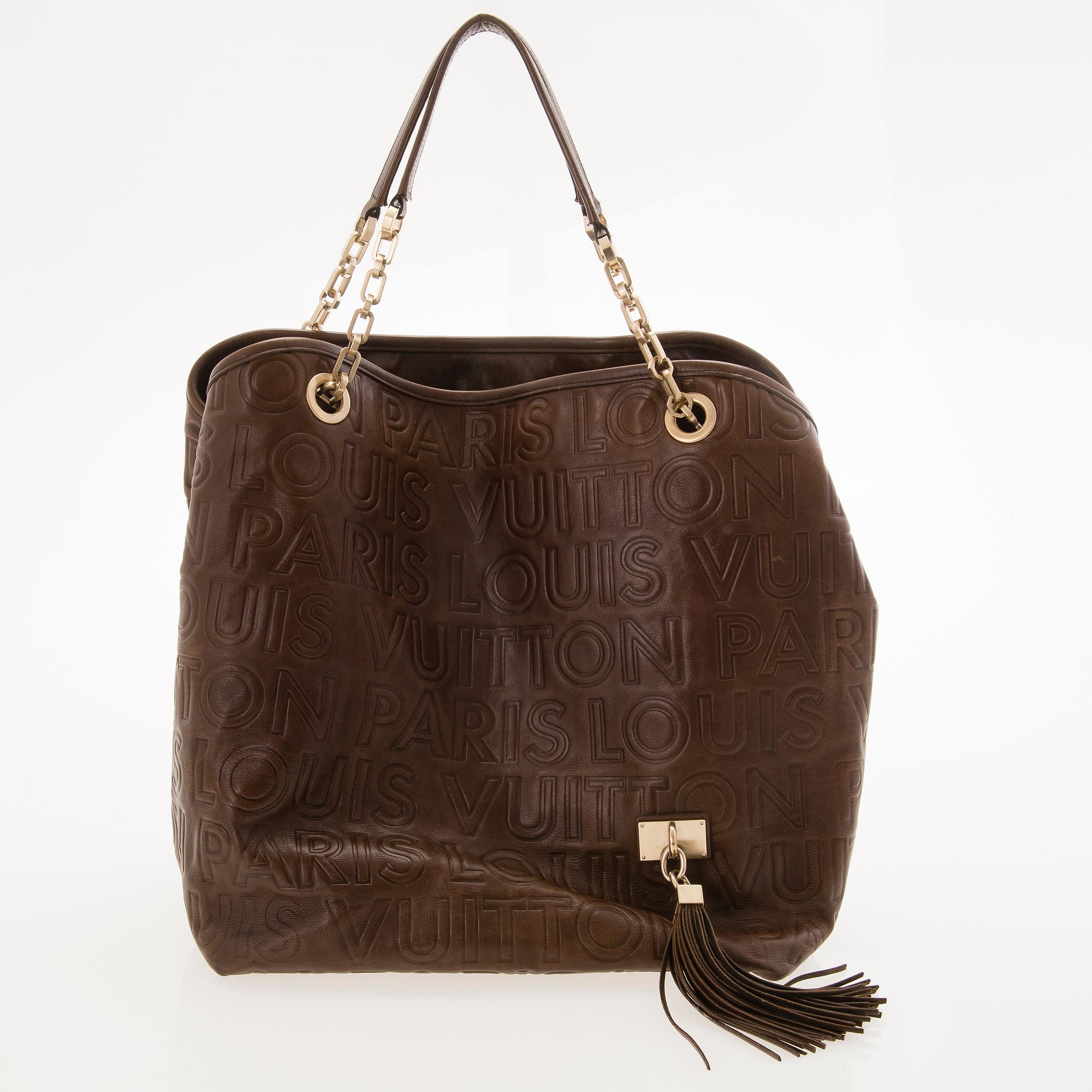 LOUIS VUITTON Paris Souple Whisper Collection Automne Hiver 2008 Handbag. Bukowskis