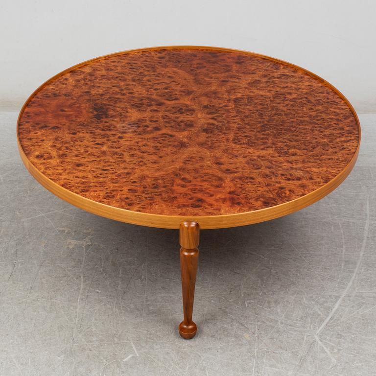 A Josef Frank table, Firma Svenskt Tenn, model no 2139.