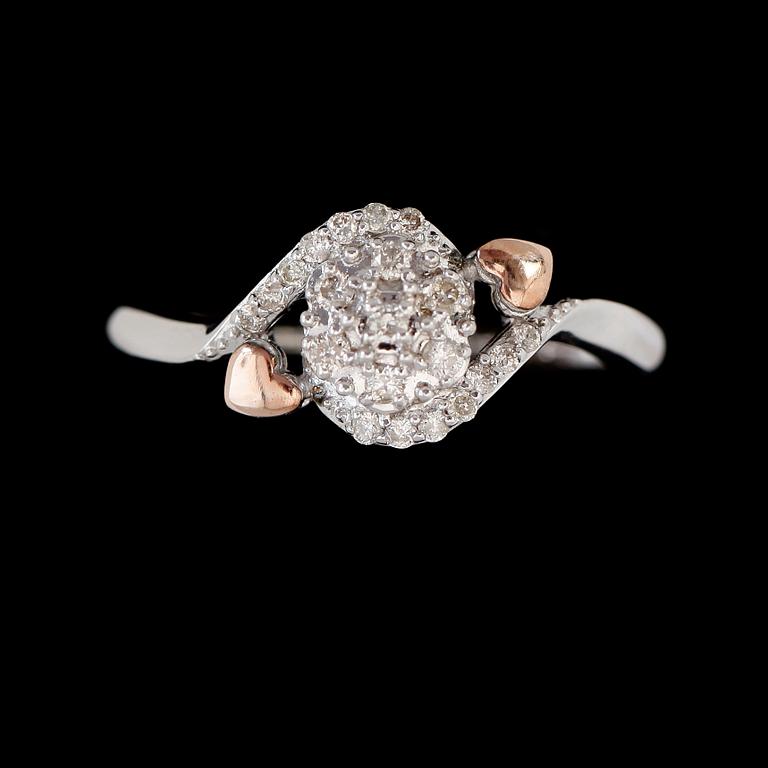 RING, silver och 10K roséguld med diamanter tot ca 0.20 ct.