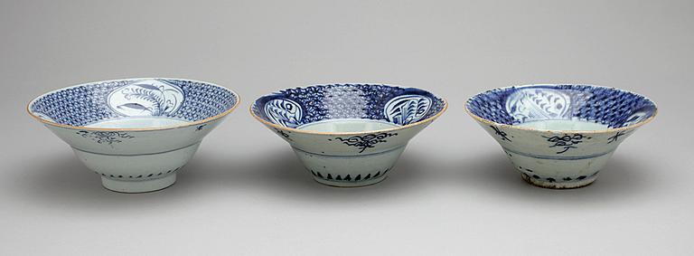 SKÅLAR, 3 st, porslin, 1600/1700-tal Kina.