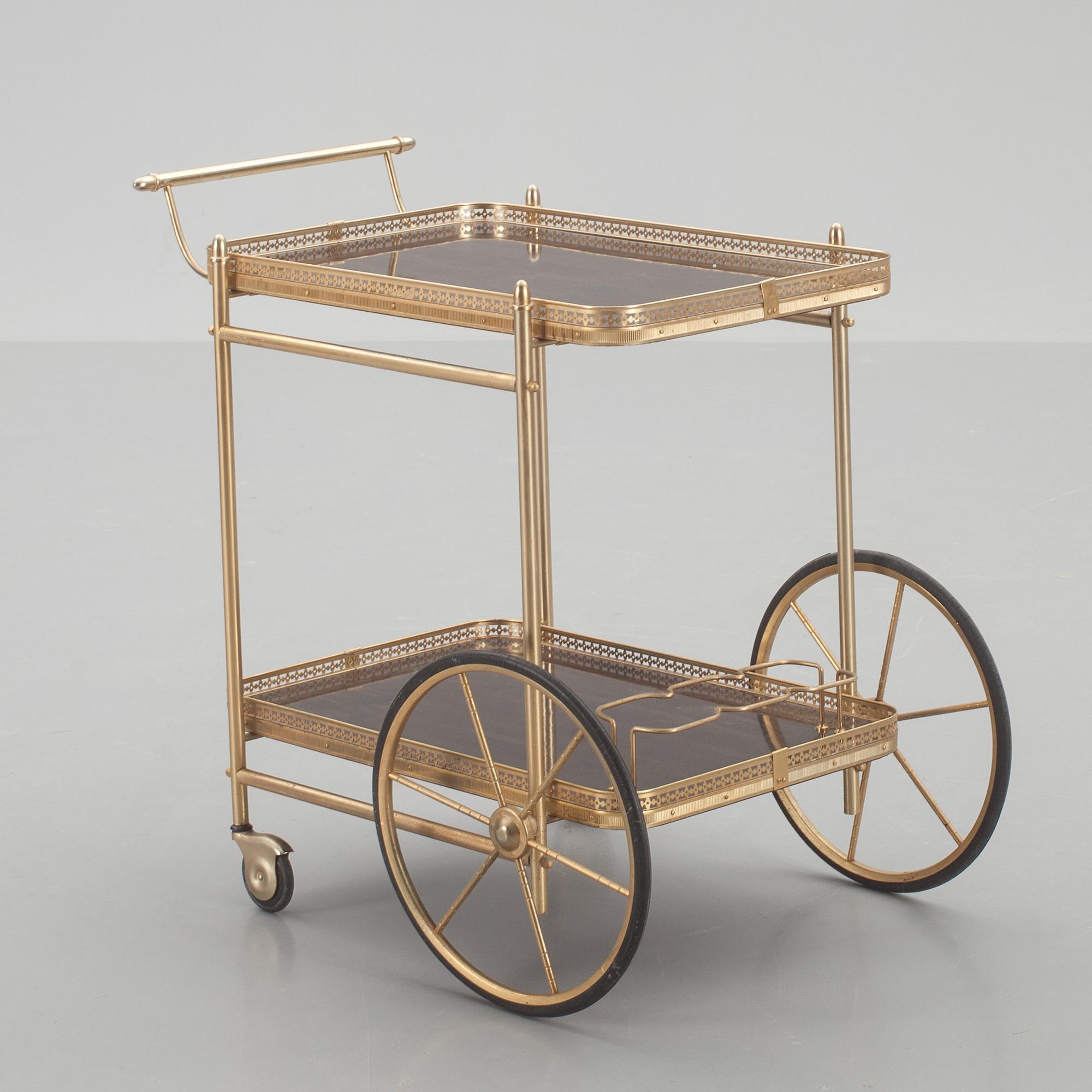 SERVERINGSVAGN, 1900-tal.