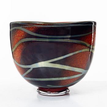 Wilke Adolfsson, a bowl, 2004.