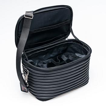 BEAUTYBOX, Mandarina Duck.