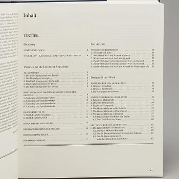 A set of 5 watch books.