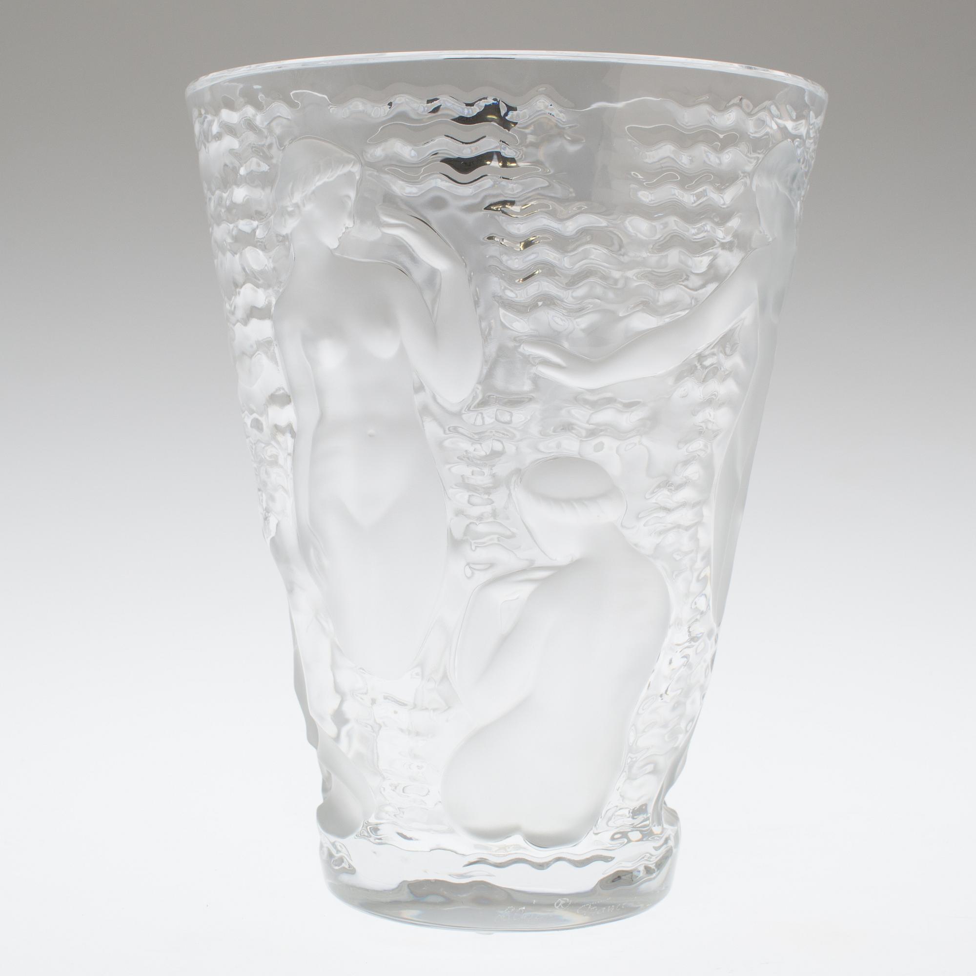 A French 'Ondines' glass Laligue vase, signed 'Lalique France'.