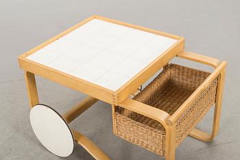 ALVAR AALTO, serveringsvagn modell 900 Artek.