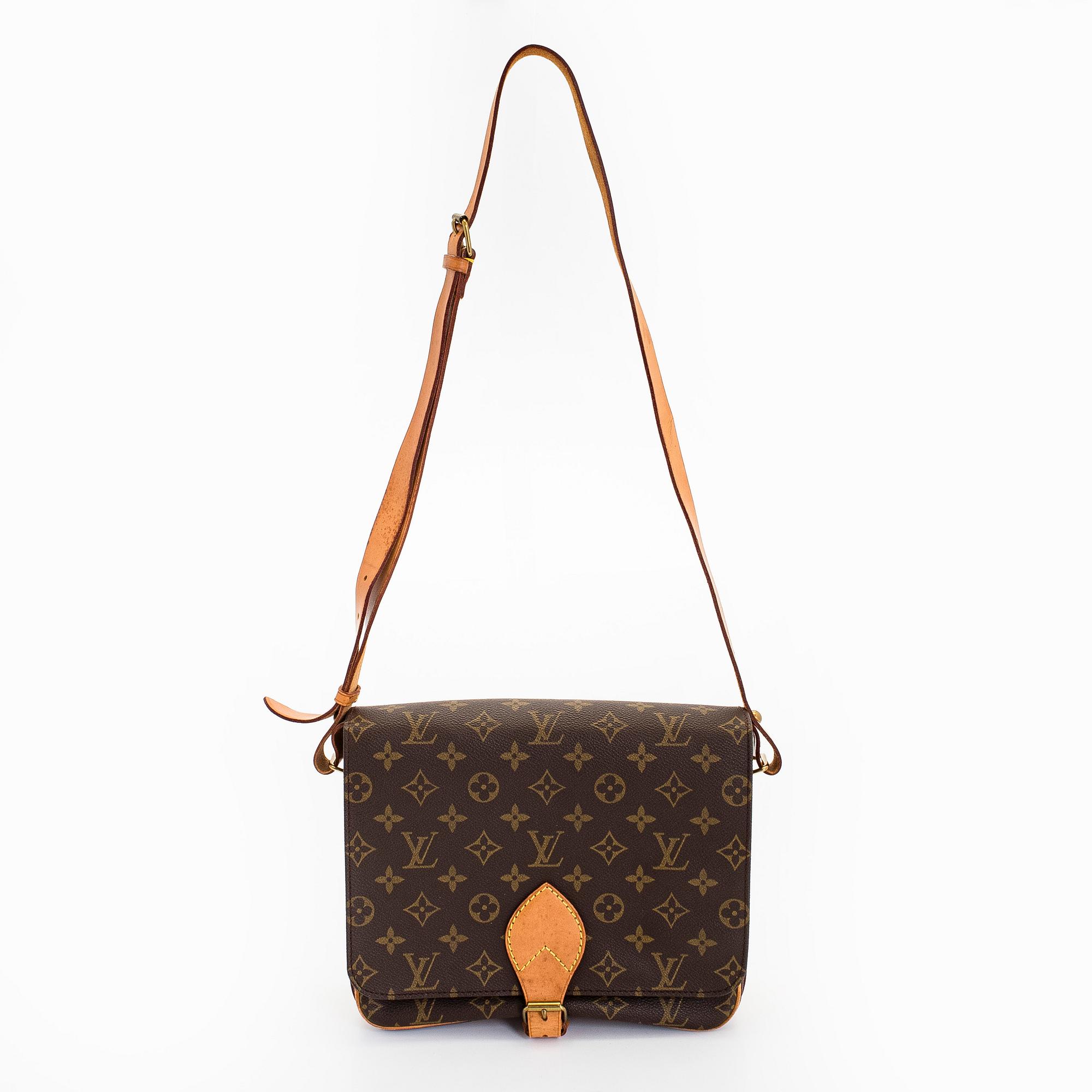 Louis Vuitton, laukku, "Cartouchière".
