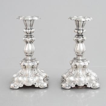 Ljusstakar ett par, silver, barockstil, CG Hallberg, 1951.