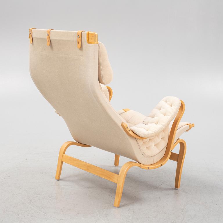 Bruno Mathsson, fåtölj med fotpall, "Pernilla", DUX.