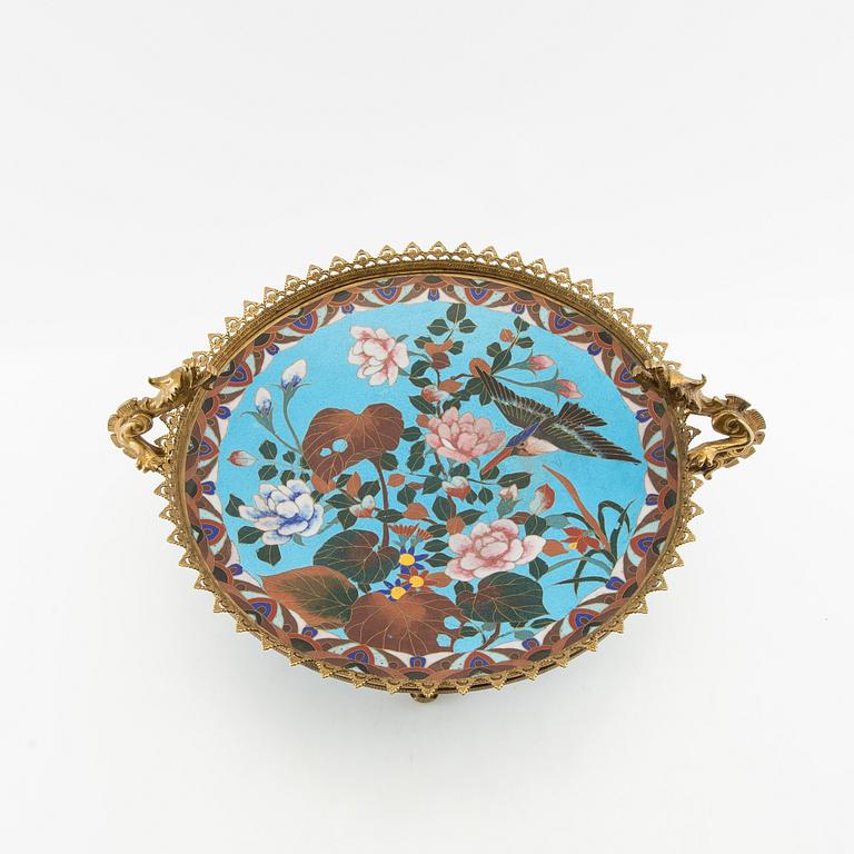 bowl on foot China cloisonné first half of the 20th century.