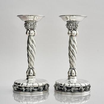 Georg Jensen, a pair of Danish sterling silver candlesticks, modell no 264, Copenhagen after 1945.