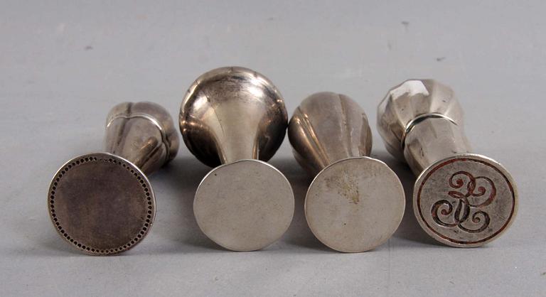 SIGILL, 4 st, silver.